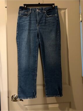 Good American Straight-Leg Jeans in Dark Blue Wash